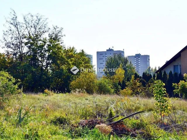 Eladó telek Budapest III. kerület, Pusztadombi utca 1044 nm