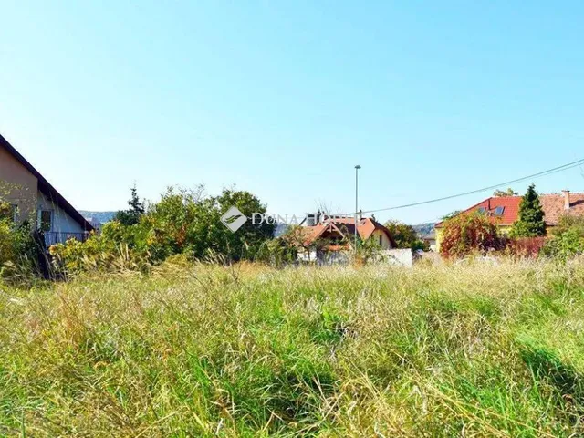 Eladó telek Budapest III. kerület, Pusztadombi utca 1044 nm