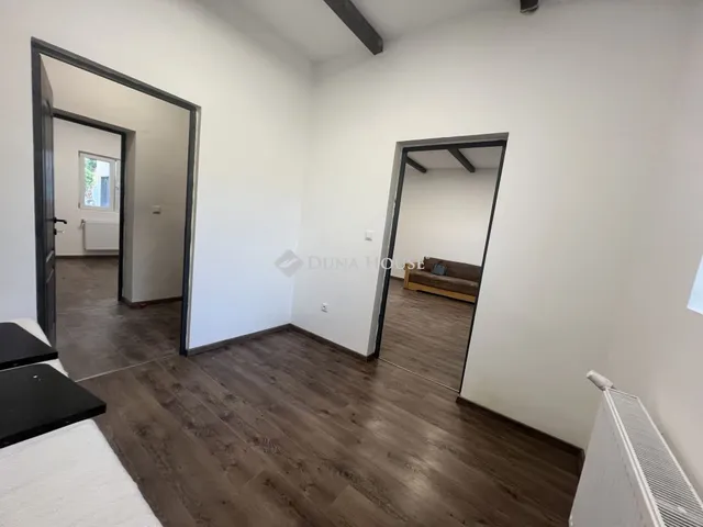 Eladó ház Budapest XIX. kerület, Ady Endre út 78 nm