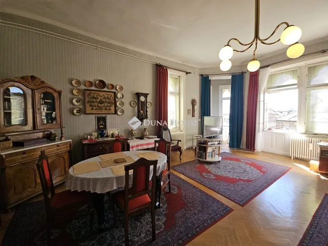 Eladó lakás Budapest VII. kerület, Erzsébet körút 158 nm