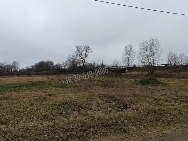 Eladó telek Tóalmás 278 nm