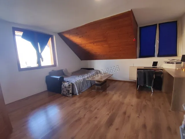 Eladó ház Érd, Istvántelep 258 nm