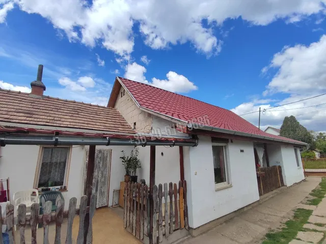 Eladó ház Érd, Sasváros 96 nm