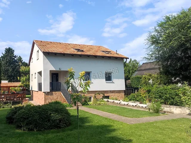 Eladó ház Tárnok 135 nm