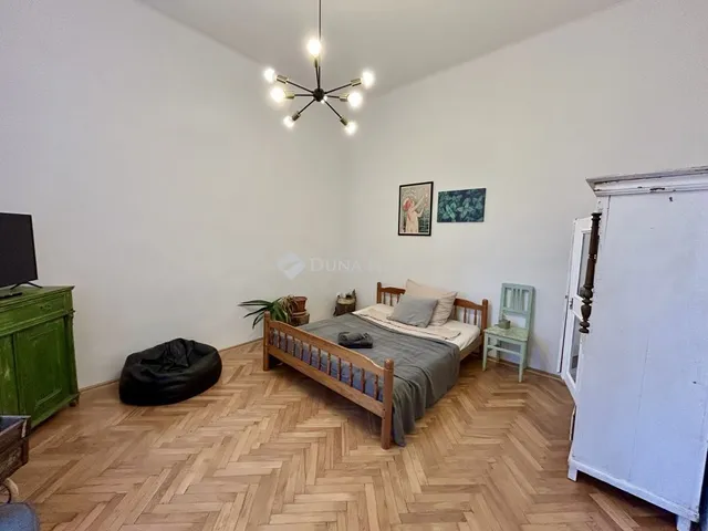 Kiadó lakás Budapest VI. kerület, Szinyei Merse utca 60 nm