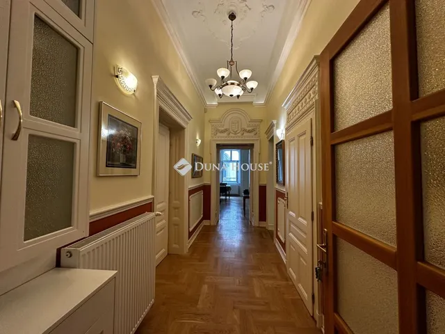 Kiadó lakás Budapest IX. kerület, Ráday utca 95 nm