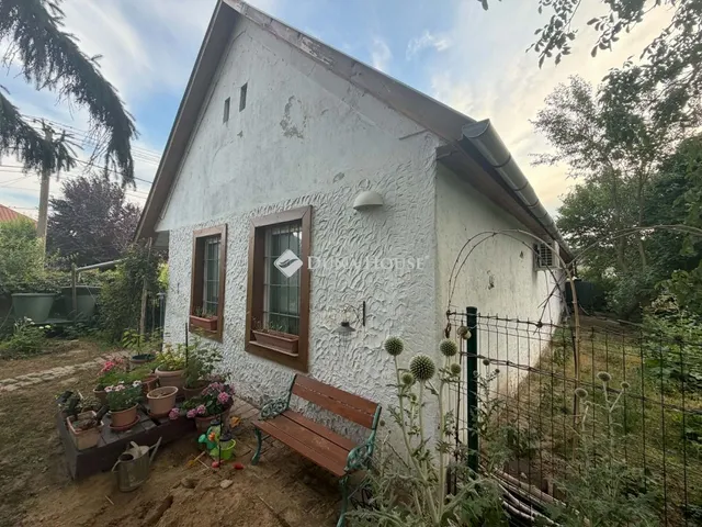 Eladó ház Fadd, Széchenyi utca 64 nm