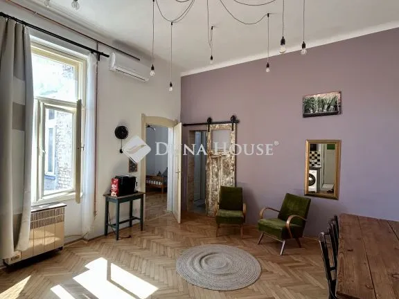 Kiadó lakás Budapest VI. kerület, Szinyei Merse utca 60 nm
