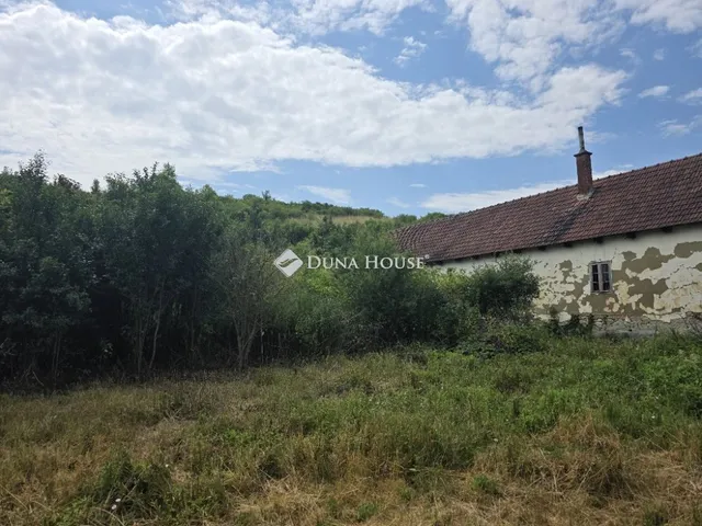 Eladó telek Egyházasgerge, Fővég út 8098 nm