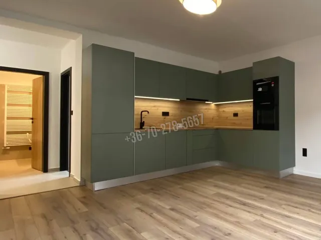 Kiadó lakás Pécs, Mecsekoldal 60 nm