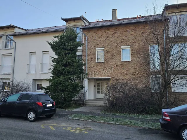Kiadó lakás Pécs, Diós 44 nm