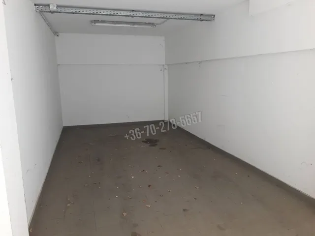 Kiadó garázs Pécs, Egyetemváros 15 nm