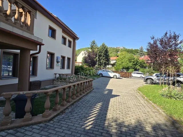 Eladó telek Pécs, Bálics, Bálicsi út 216 nm