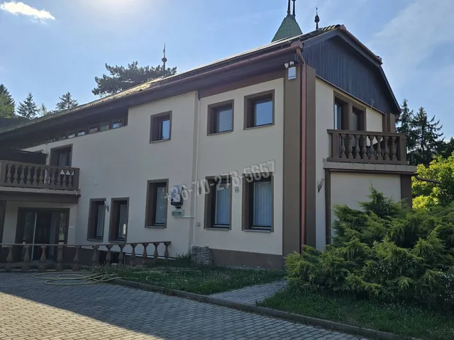 Kiadó mezőgazdasági ingatlan Pécs, Bálics 216 nm