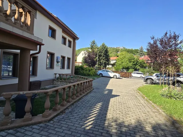 Kiadó mezőgazdasági ingatlan Pécs, Bálics 216 nm