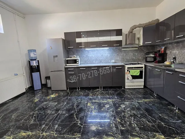 Eladó ház Újpetre 130 nm