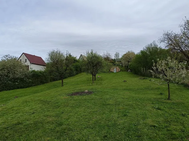 Eladó telek Pomáz 2269 nm