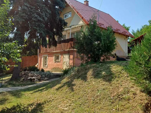 Eladó üdülő és hétvégi ház Érd, Parkváros 51 nm