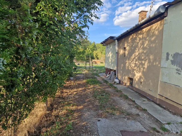 Eladó telek Diósd, Sashegy 728 nm