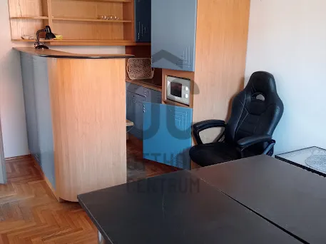 Kiadó kereskedelmi és ipari ingatlan Érd, Parkváros 63 nm