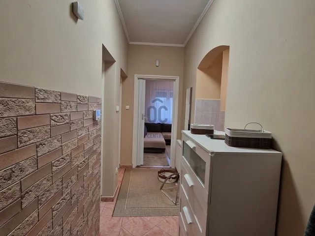 Eladó ház Budapest XVIII. kerület, Szemeretelep 69 nm