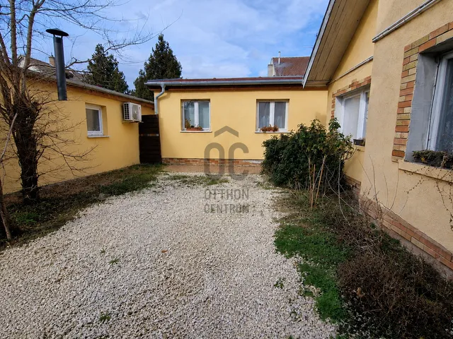 Eladó ház Budapest XX. kerület, Pacsirtatelep 170 nm
