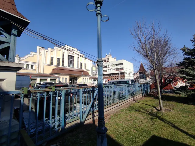 Eladó kereskedelmi és ipari ingatlan Budapest XX. kerület 12 nm