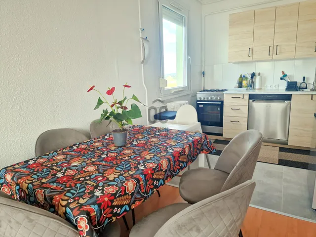 Eladó lakás Budapest XVII. kerület, Pesti úti lakópark 67 nm