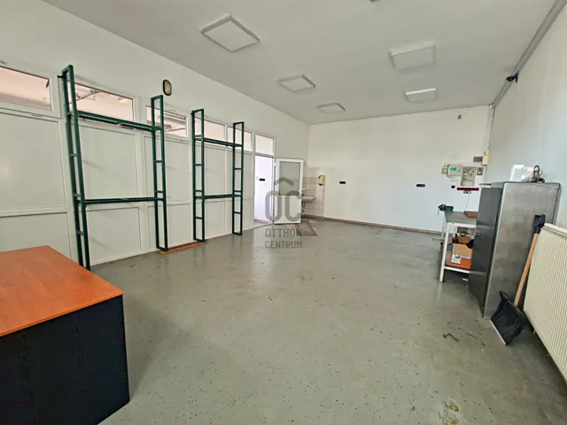 Kiadó kereskedelmi és ipari ingatlan Érd, Városközpont