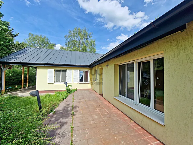 Eladó ház Pusztazámor 1183 nm