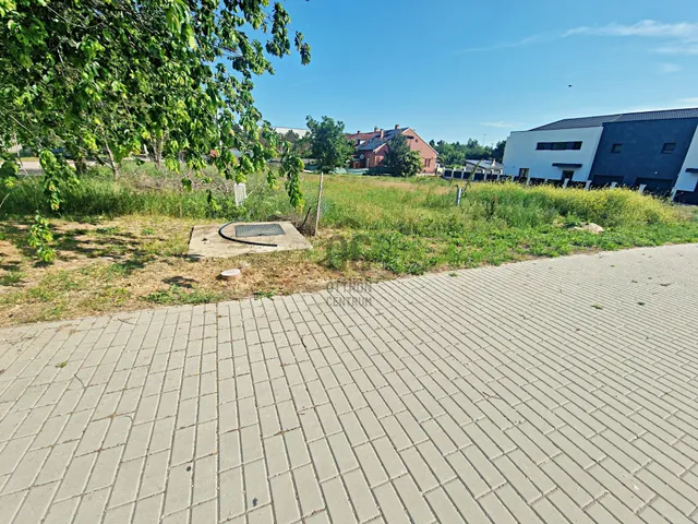 Eladó telek Herceghalom 1021 nm