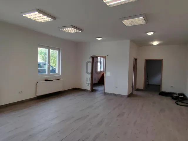 Eladó kereskedelmi és ipari ingatlan Halásztelek 118 nm