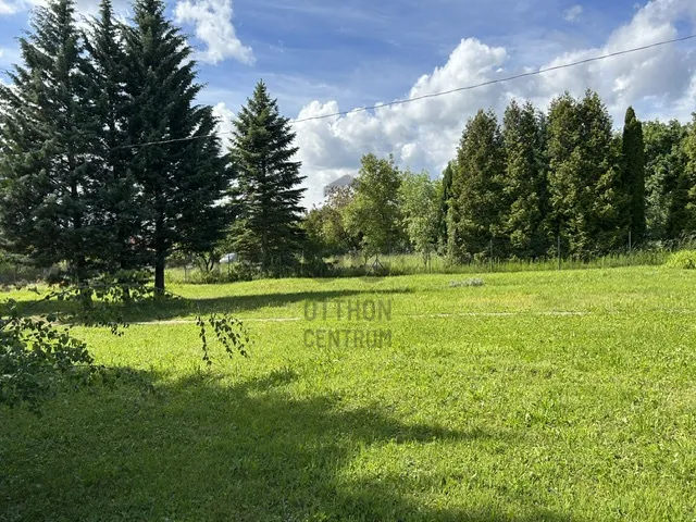 Eladó telek Budakeszi 2638 nm