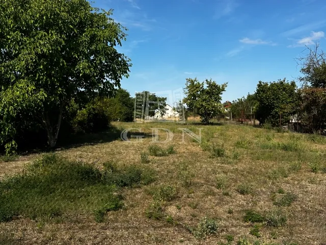 Eladó telek Ercsi 1094 nm