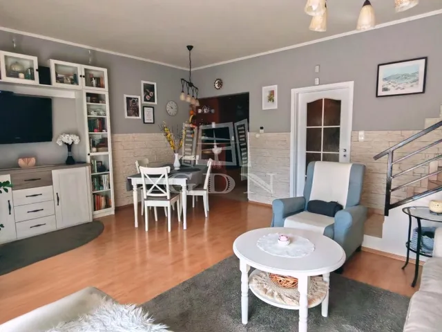 Eladó ház Százhalombatta, Urbárium 90 nm