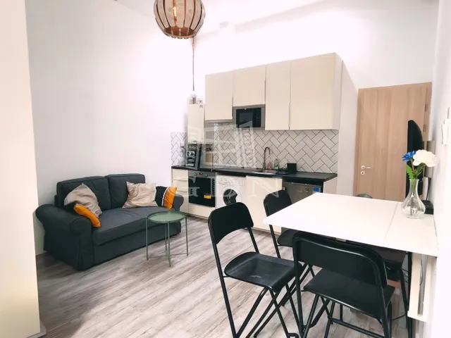 Kiadó lakás Budapest V. kerület, Belváros 27 nm