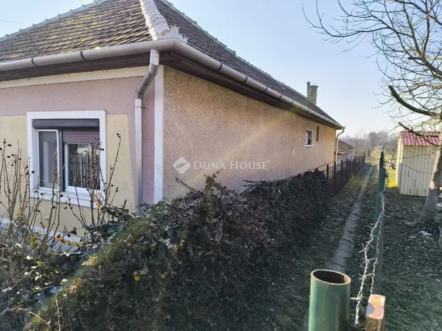 Eladó ház Muhi 85 nm