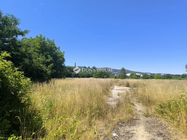 Eladó telek Miskolc 23819 nm