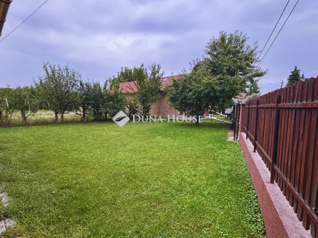 Eladó ház Onga, Nefelejcs utca 103 nm