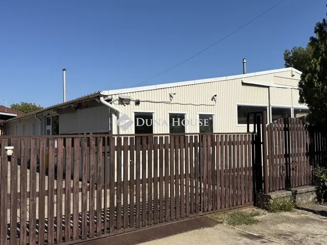 Eladó kereskedelmi és ipari ingatlan Mályi 345 nm