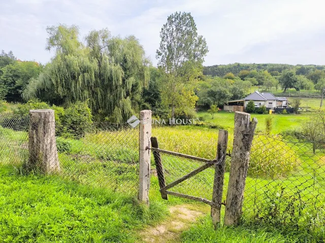 Eladó telek Harsány 805 nm
