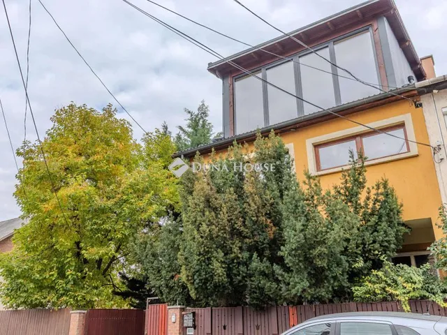 Eladó ház Miskolc, Avar utca 200 nm
