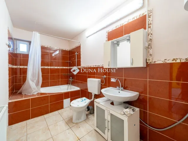 Eladó ház Miskolc, Margaréta utca 42 nm