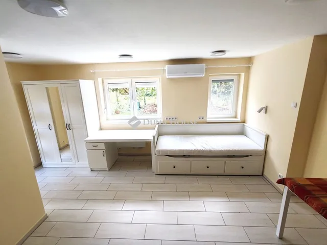 Kiadó lakás Budapest III. kerület 25 nm