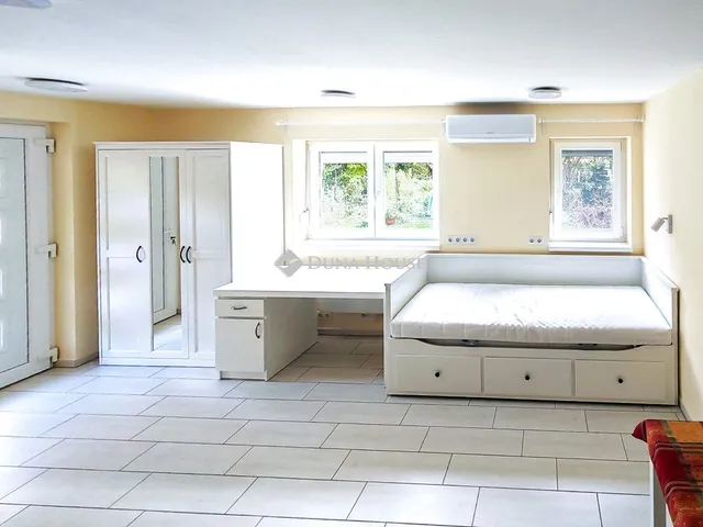 Kiadó lakás Budapest III. kerület, Prés utca 25 nm