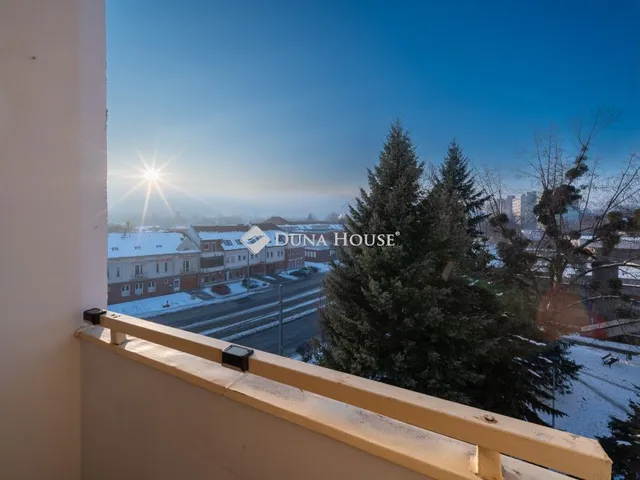 Eladó lakás Miskolc, Kuruc utca 54 nm