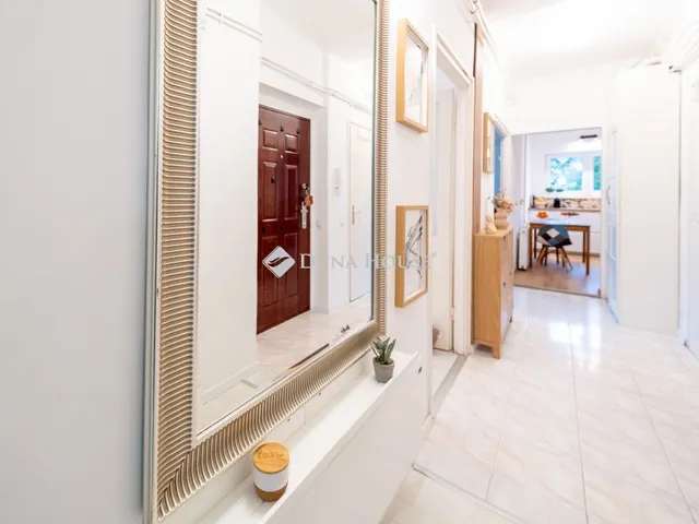 Eladó lakás Budapest II. kerület, Bimbó út 77 nm