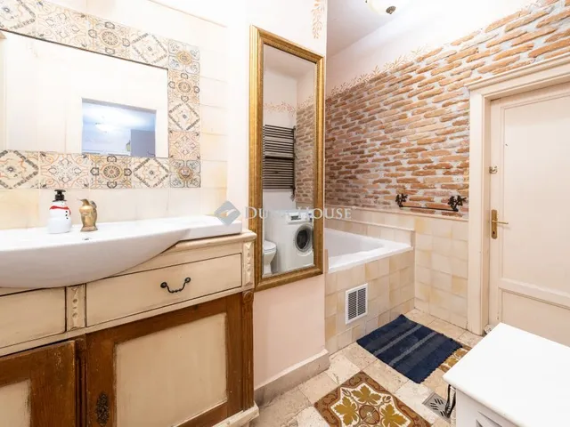 Eladó lakás Budapest II. kerület, Lövőház utca 97 nm