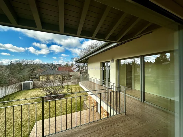 Eladó lakás Budapest II. kerület 108 nm