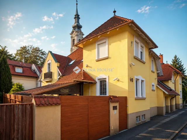 Eladó ház Miskolc 240 nm
